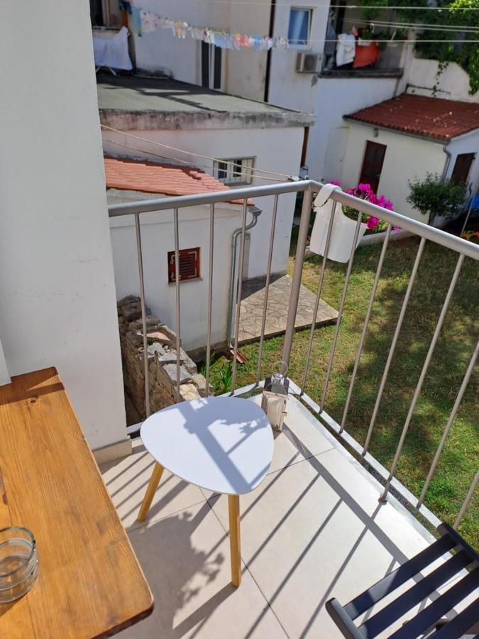 PUY Yulia Apartman מראה חיצוני תמונה